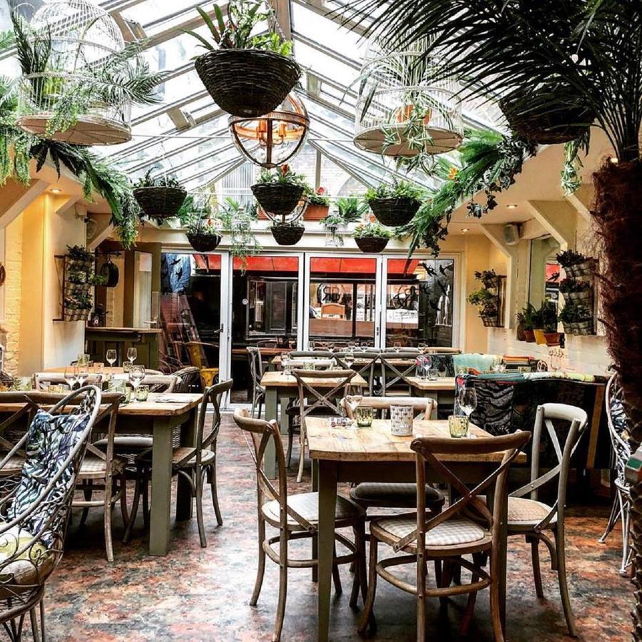 Darwin'S Kitchen Shrewsbury Exterior foto